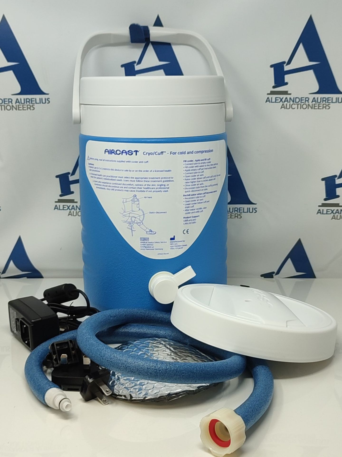 RRP £188.00 Aircast Knee Cryo Cuff with Powered Cooler Small - Image 2 of 2