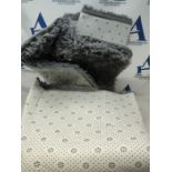 XSIVOD Grey Ultra Soft Floor Carpet, Luxury Fluffy Shag Lounge Area Rug Ideal for Livi