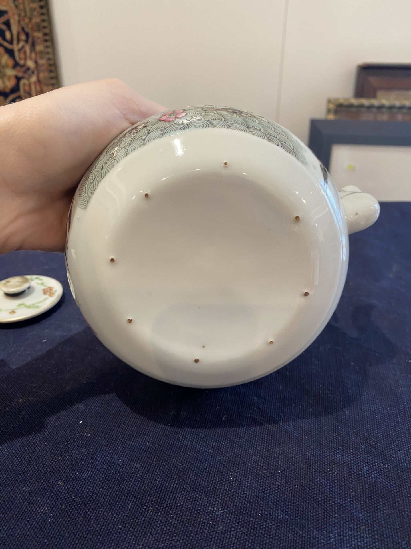 A Chinese famille rose teapot and cover with swallows and butterflies among blossoming branches, 19t - Image 18 of 21