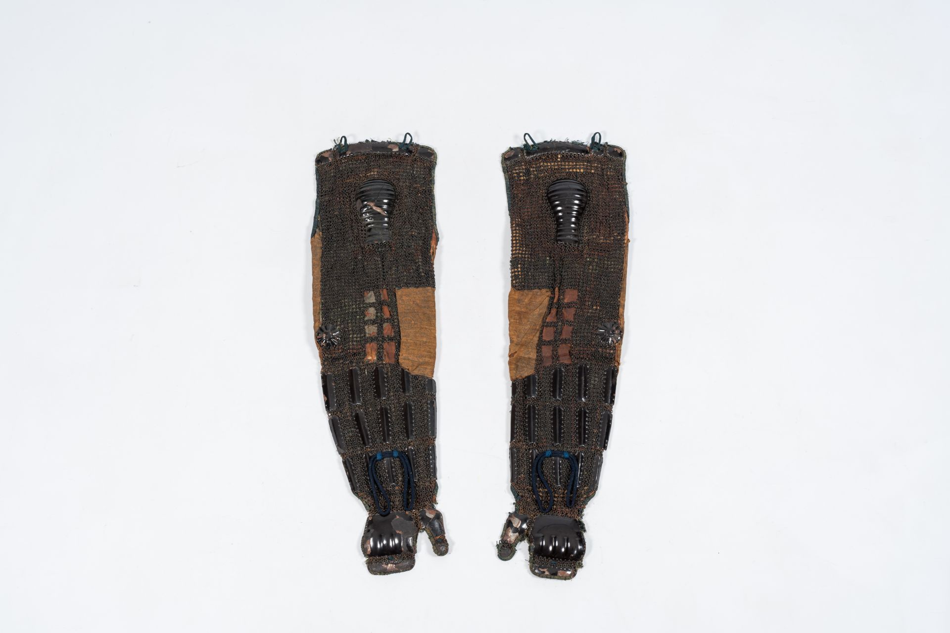 A pair of Japanese samurai suit arm pieces, Edo/Meiji, 19th/20th C.