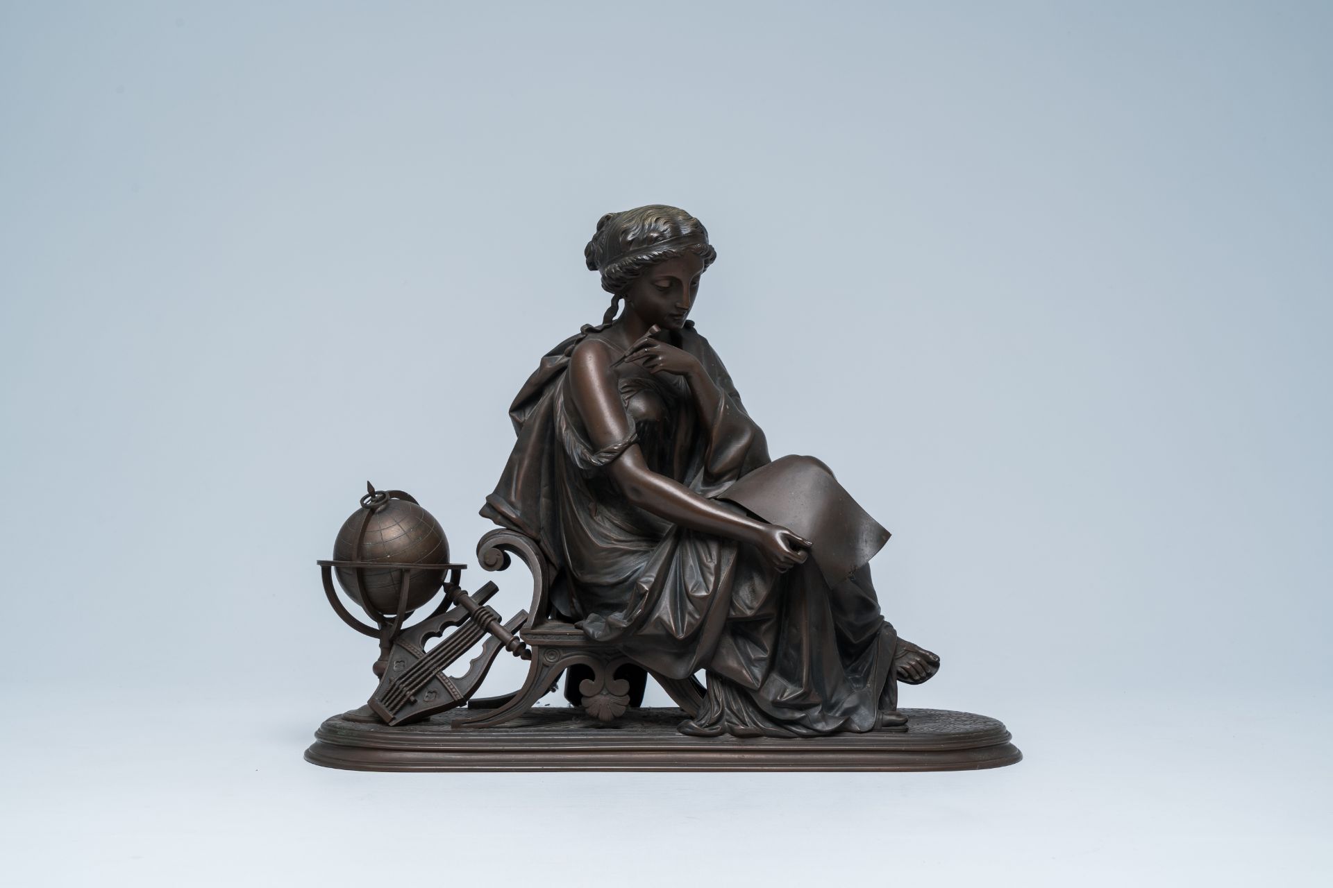 French school: 'Geografia' or the personification of geography, patinated bronze on a black-gray mar - Bild 2 aus 10