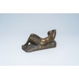 French school, illegibly signed: Reclining nude lady, patinated bronze, 19th/20th C.