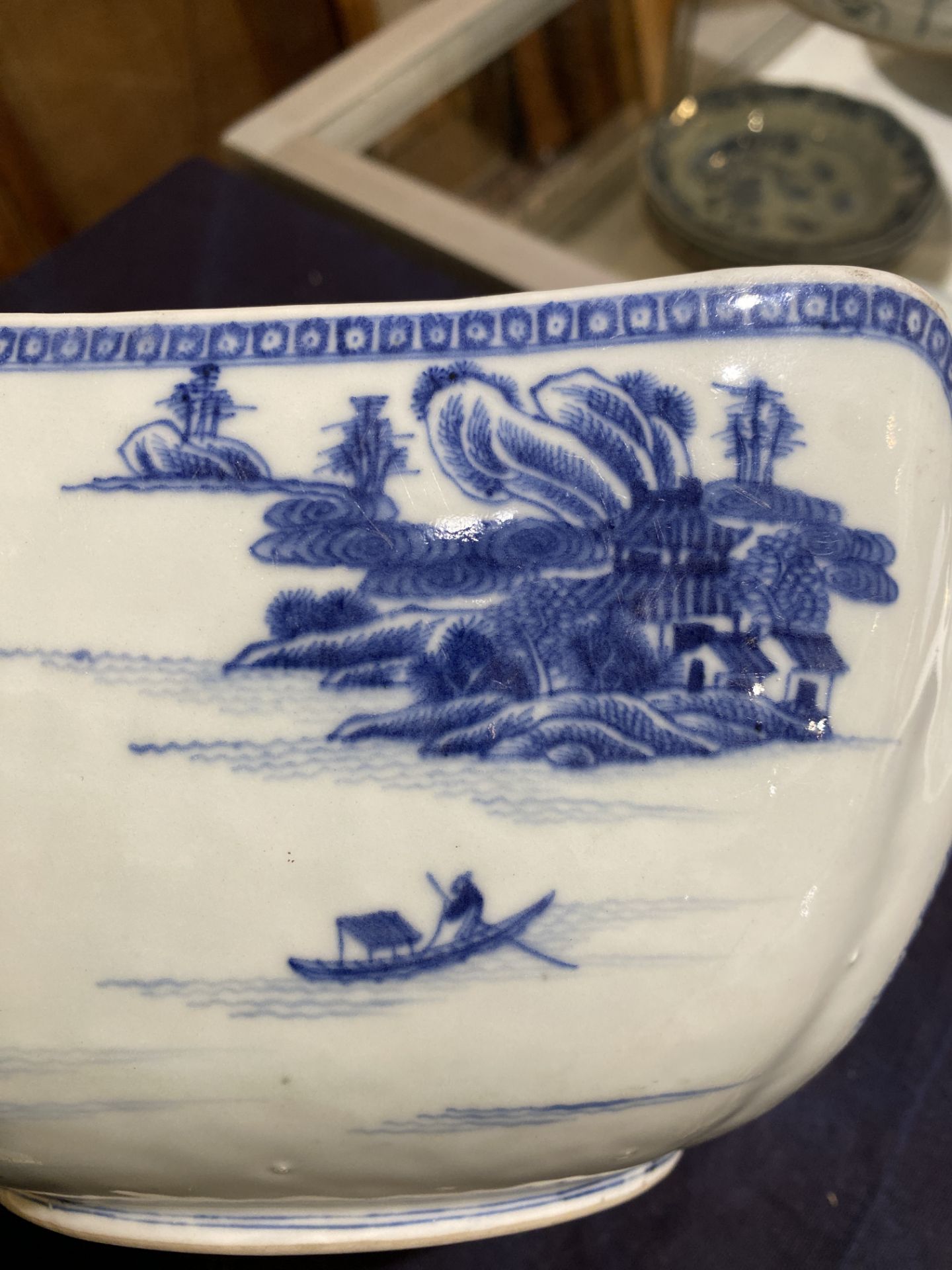 A Chinese blue and white salad bowl with an animated river landscape, 19th C. - Image 17 of 17