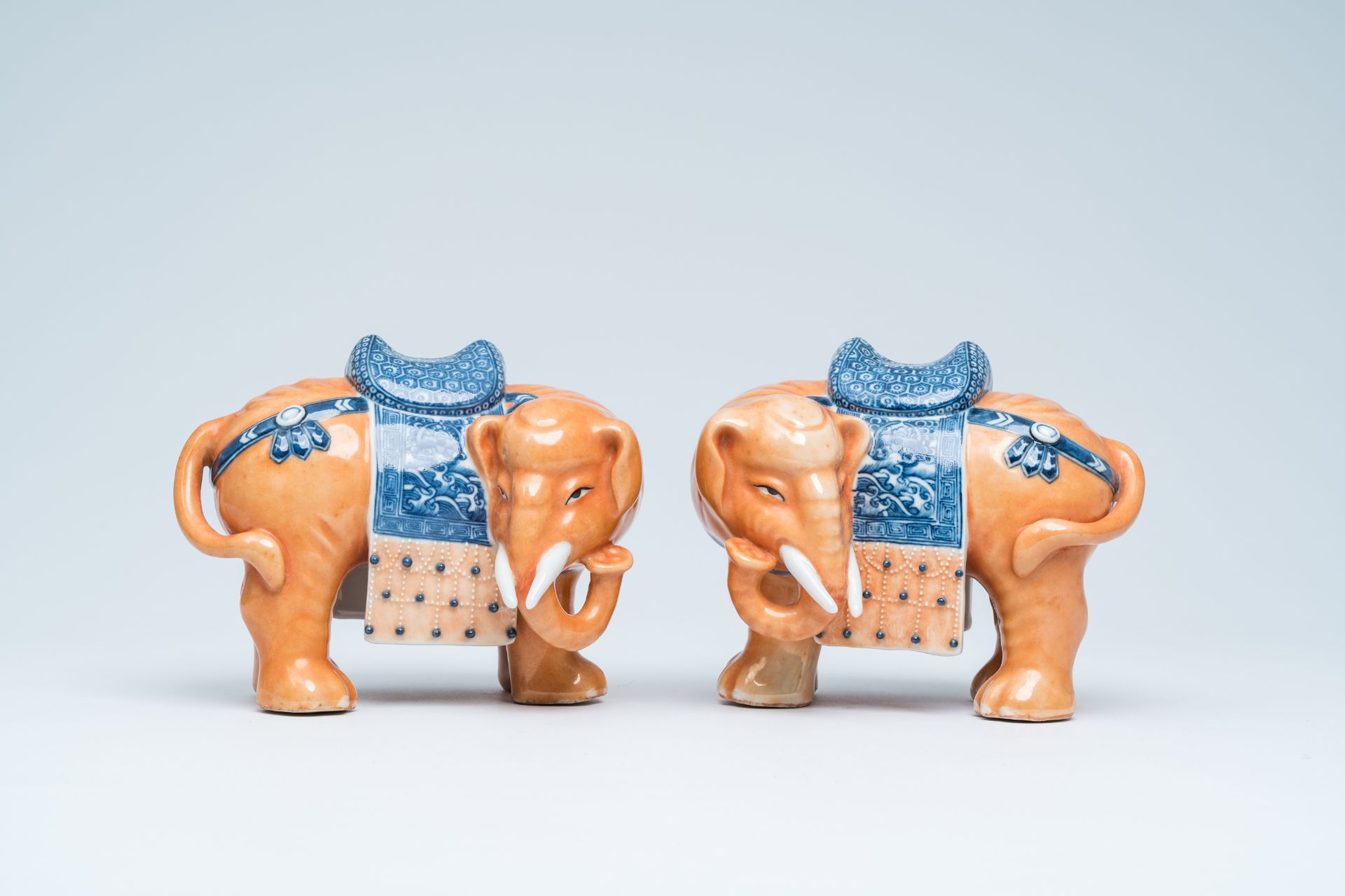 A pair of Chinese polychrome models of elephants, 20th C. - Image 3 of 15