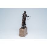 Reinhold Boltzig (1863-1939): Lady after the antique, patinated bronze on a marble base, foundry mar