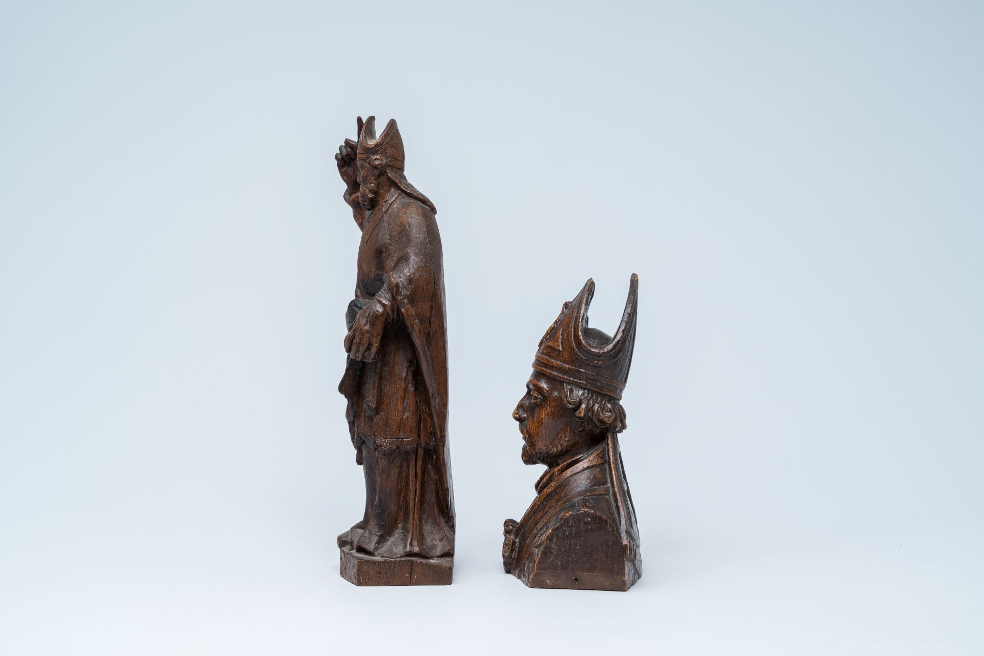 Four various religious wood sculptures, 17th/18th C. - Bild 5 aus 11