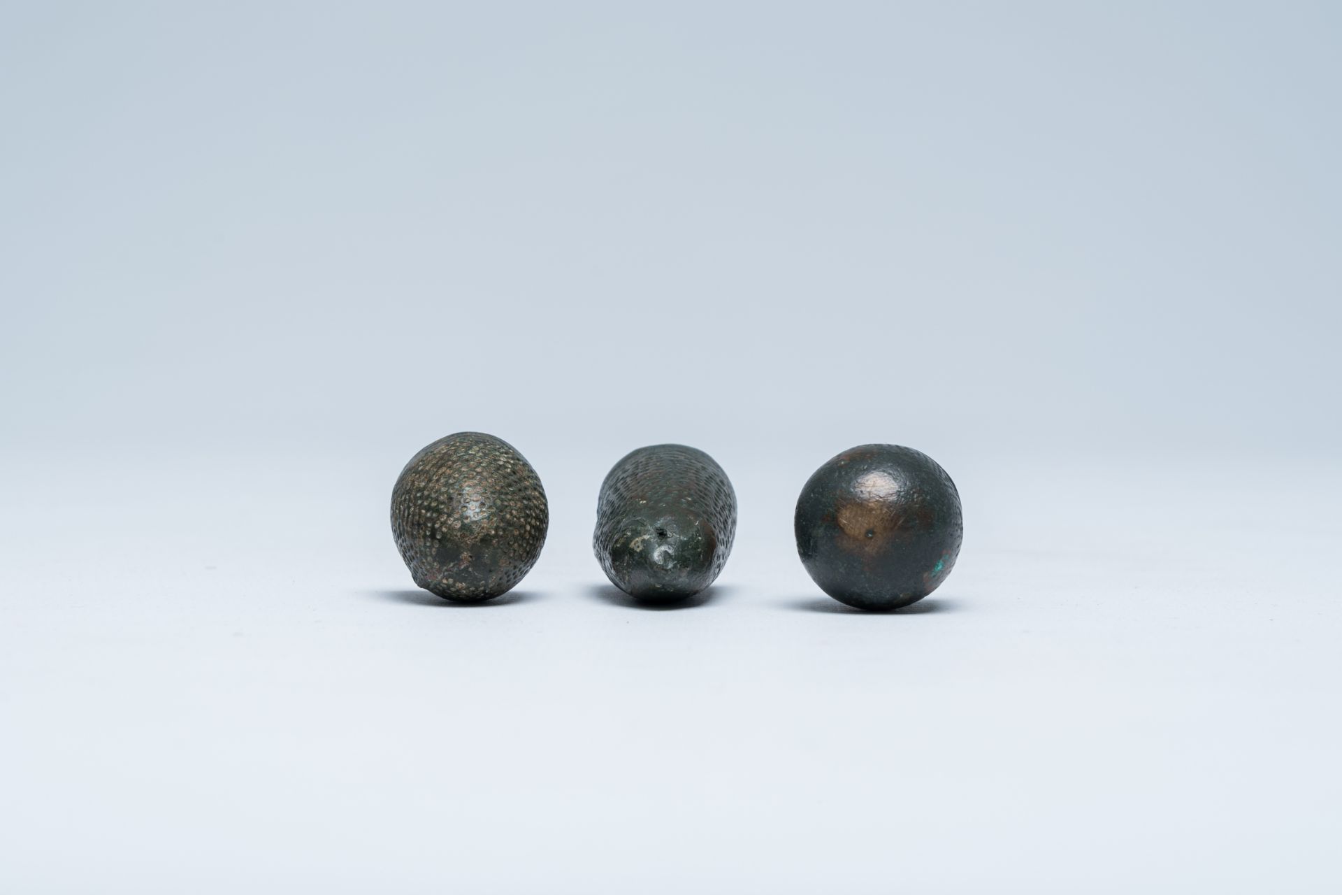 Three Moorish bronze thimbles, 9th/10th C. - Image 6 of 7