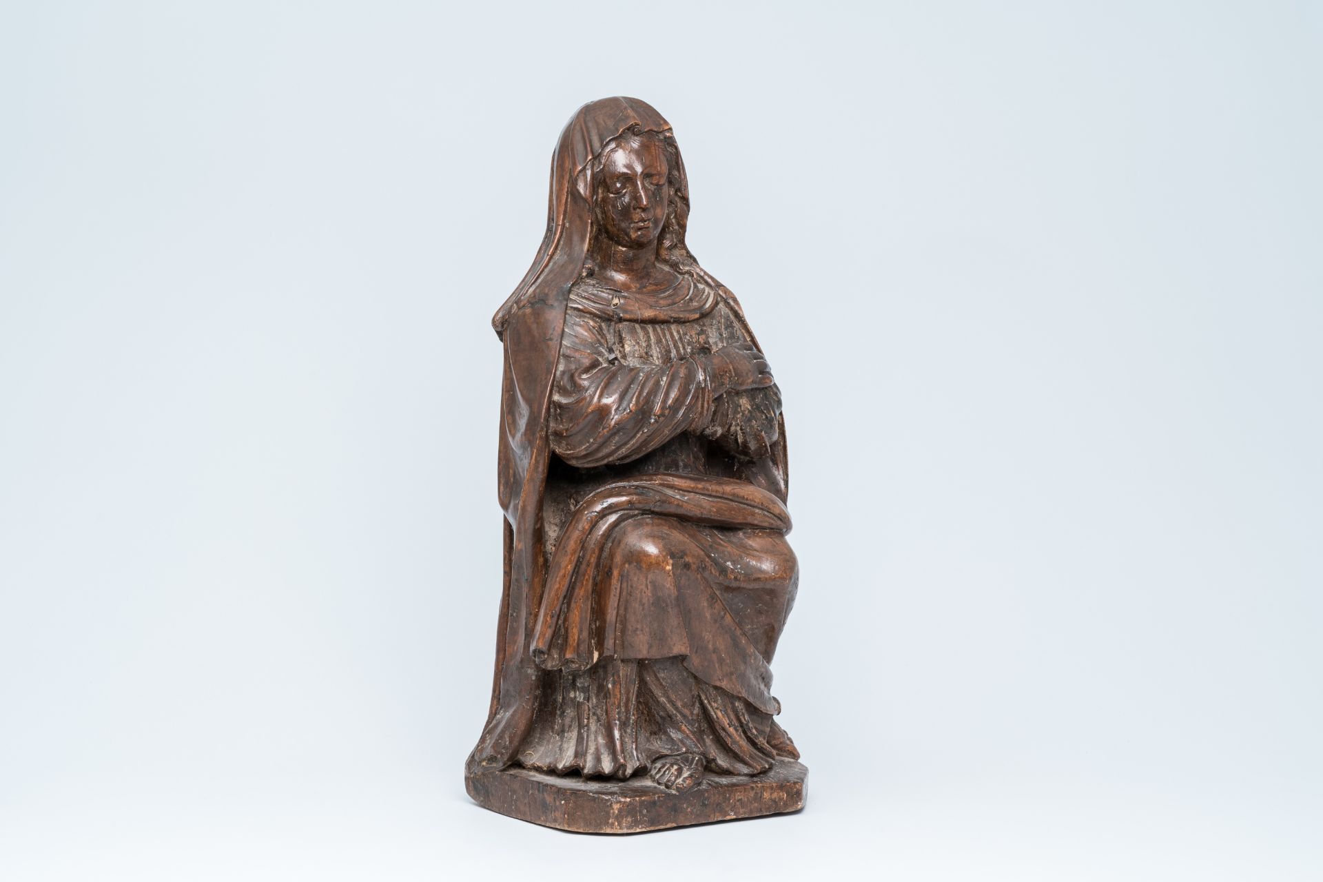 A Flemish carved wood our Lady of Sorrows, 16th/17th C. - Image 2 of 5
