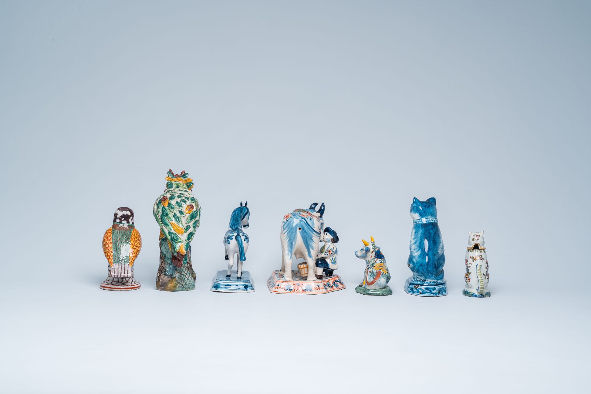Seven blue, white and polychrome Delft-style animal sculptures, incl. Desvres and Makkum, 19th/20th - Image 5 of 7