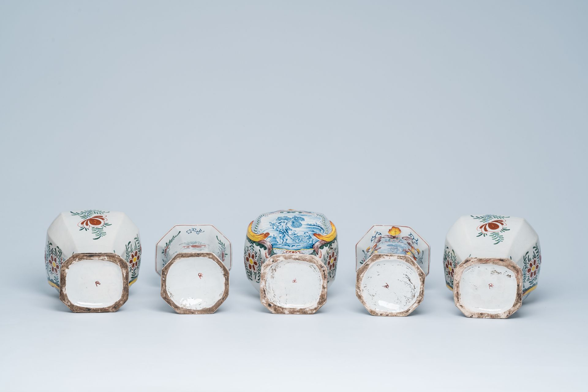 A Dutch Delft polychrome five-piece vase garniture with animated scenes, 19th C. - Image 6 of 7
