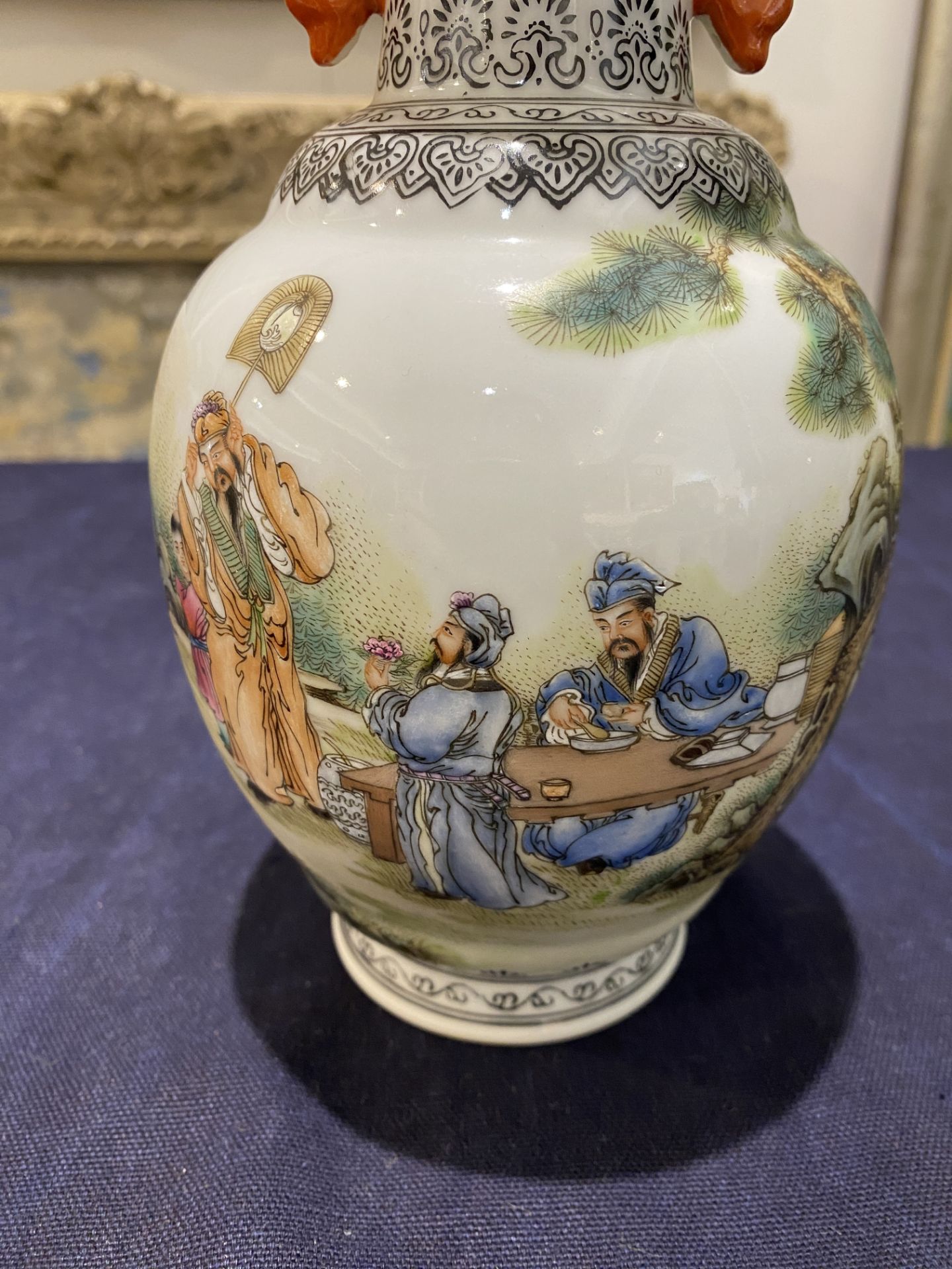 A Chinese famille rose vase with sages in a garden, Qianlong mark, 20th C. - Image 15 of 16