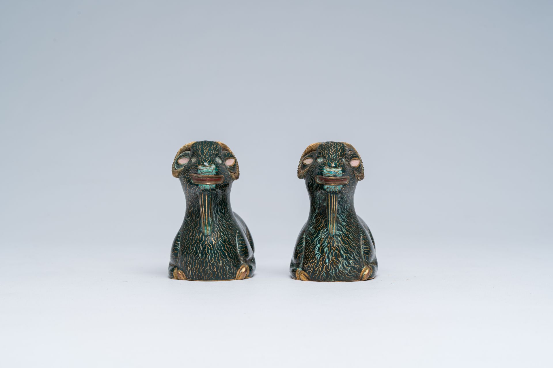 A pair of Chinese cloisonne models of rams, 20th C. - Image 3 of 8