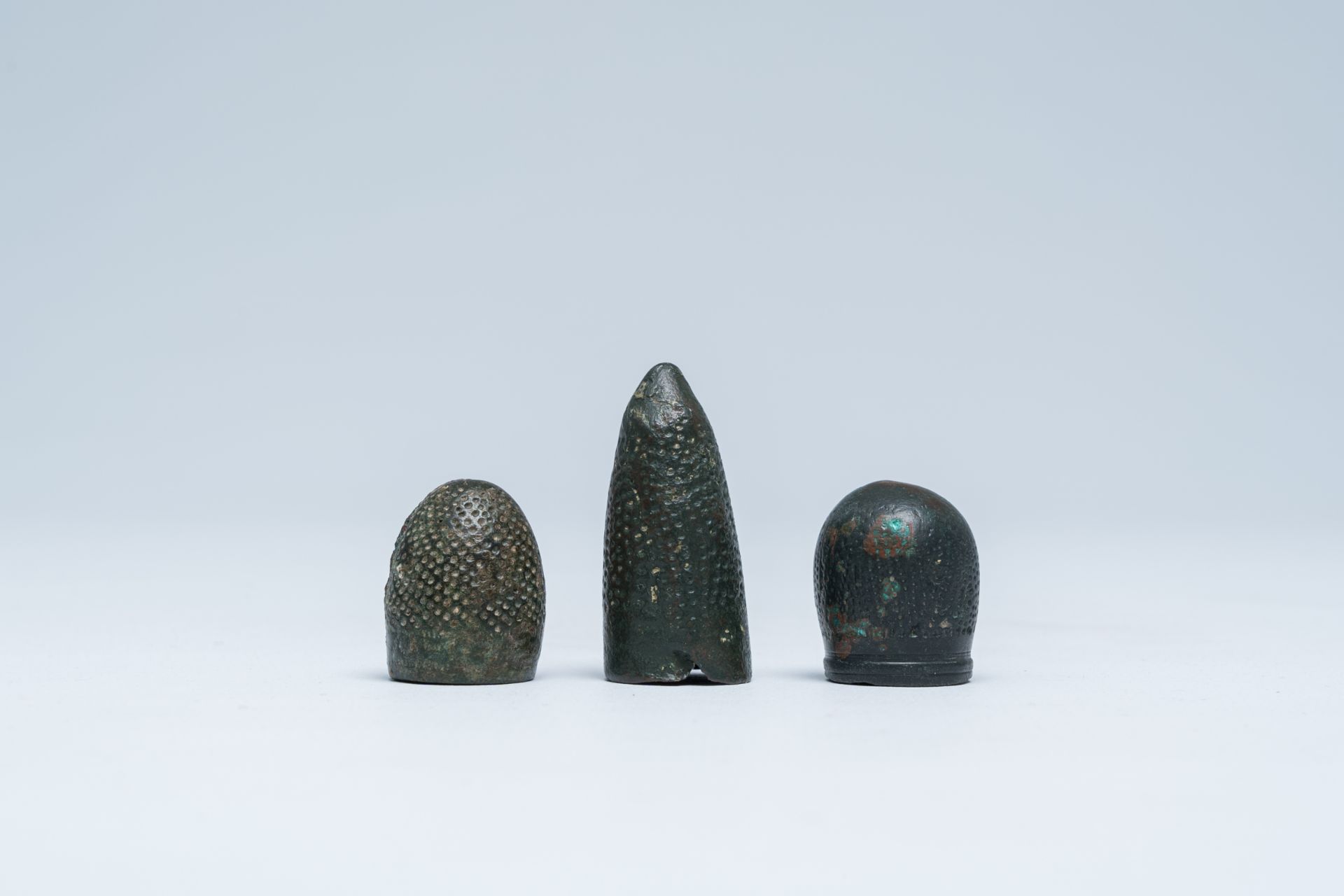 Three Moorish bronze thimbles, 9th/10th C. - Image 5 of 7