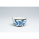 A Chinese blue and white Vietnamese market 'Bleu de Hue' 'phoenix' bowl, 19th C.