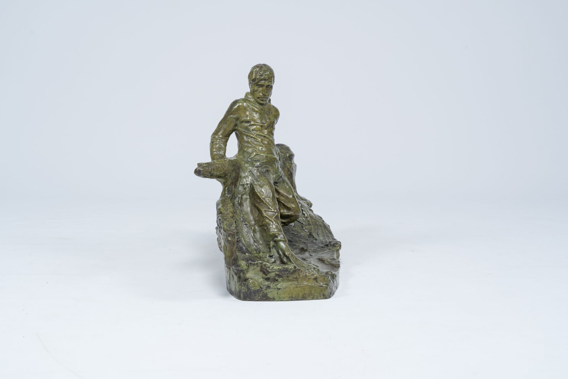 Victor Demanet (1895-1964): Man at the helm on a choppy sea, green patinated bronze - Image 5 of 8