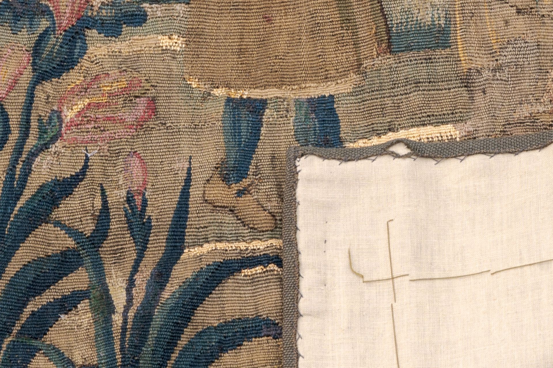 Two fragments of Flemish wall tapestries with bucolic scenes, 17th C. - Image 4 of 4