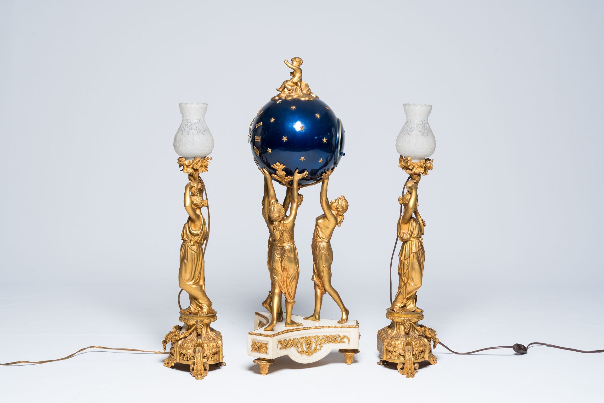 An imposing French three-piece gilt bronze and white marble 'Three Graces' clock garniture, 19th/20t - Image 5 of 19