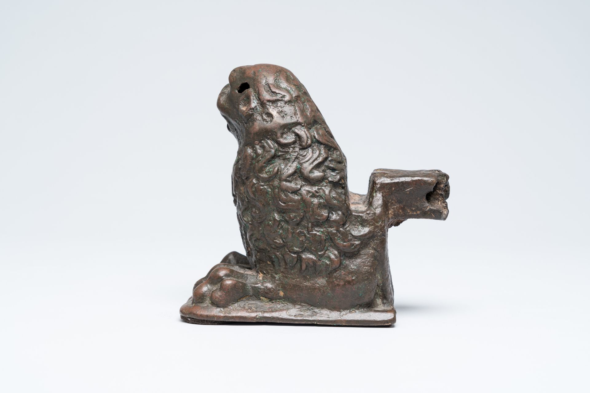 A North Italian Romanesque patinated bronze model of a lion, 13th C. - Image 4 of 7