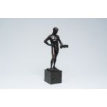 Erich Saalmann (act. 1918-1932): The autopilot, patinated bronze on a marble base