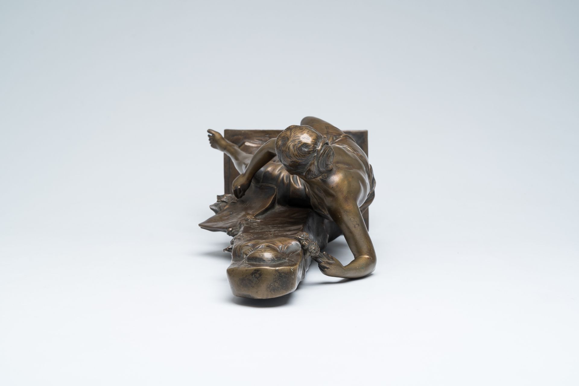 Emile Picault (1833-1915): 'Le souvenir', brown patinated bronze - Image 6 of 12