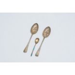 Two English gilt silver fruit spoons and a Russian silver and cloisonne enamel spoon, 84 zolotnik, 2