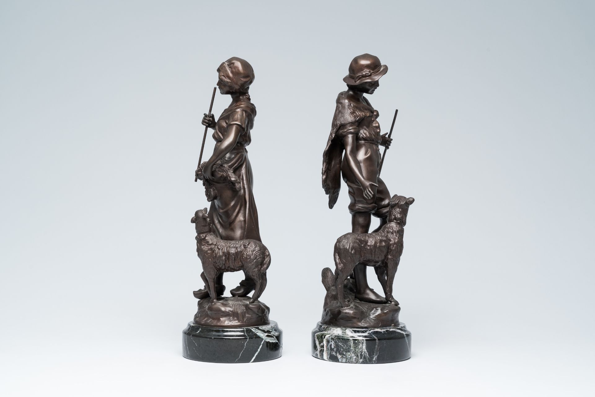 Louis Auguste Moreau (1855-1919) and FranÃ§ois Moreau (1858-1931): A shepherd couple, patinated bron - Image 2 of 8