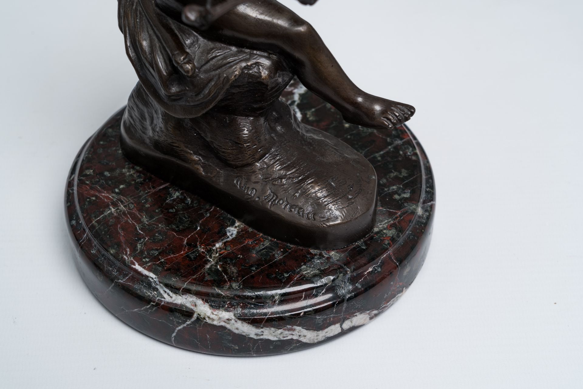 A varied collection of six French bronze sculptures on a marble base, 20th C. - Image 8 of 13