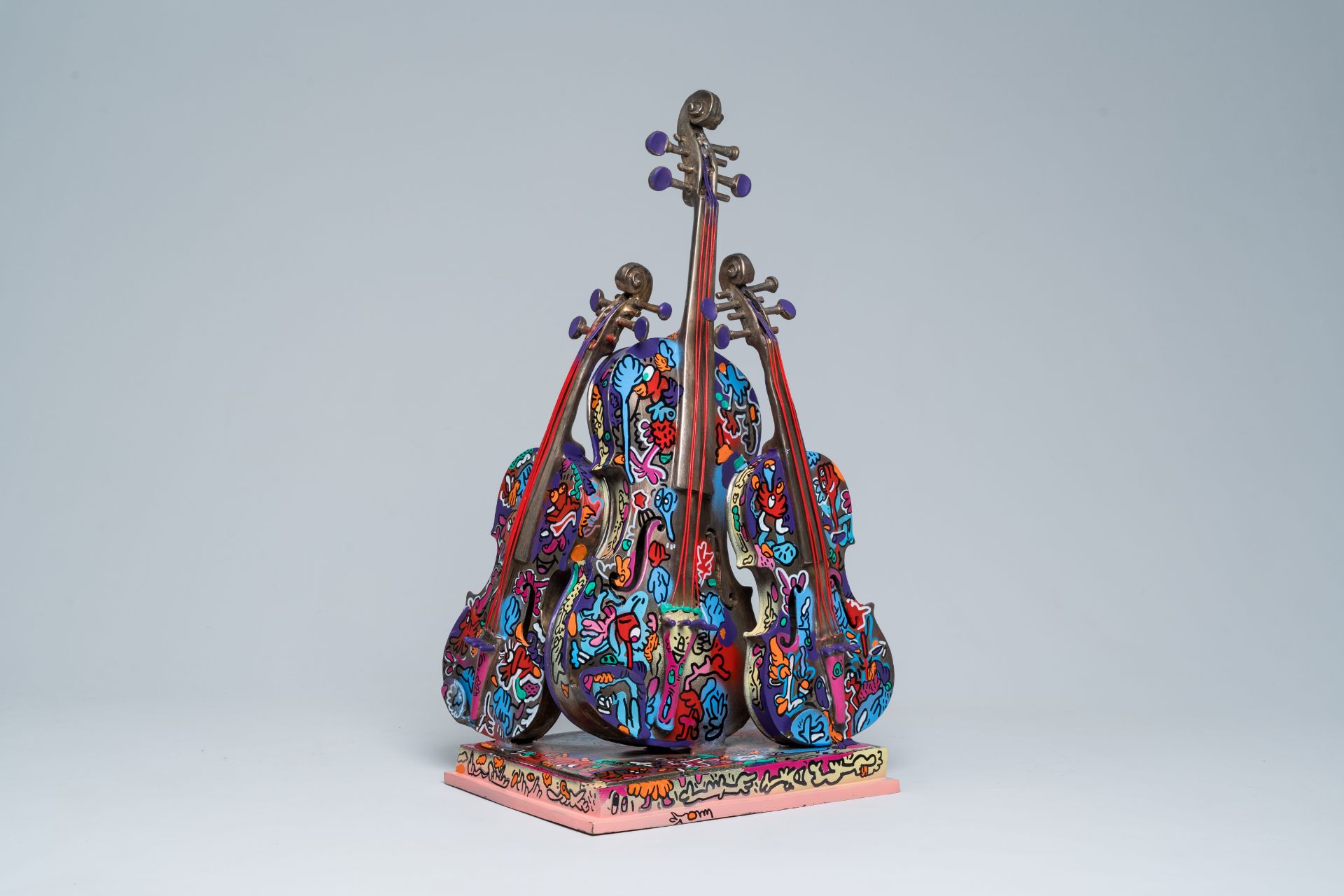 Joke Neyrinck (Jook Doodle, 1982): The love for music, bronze with acrylic and varnish, (2023) - Image 2 of 8