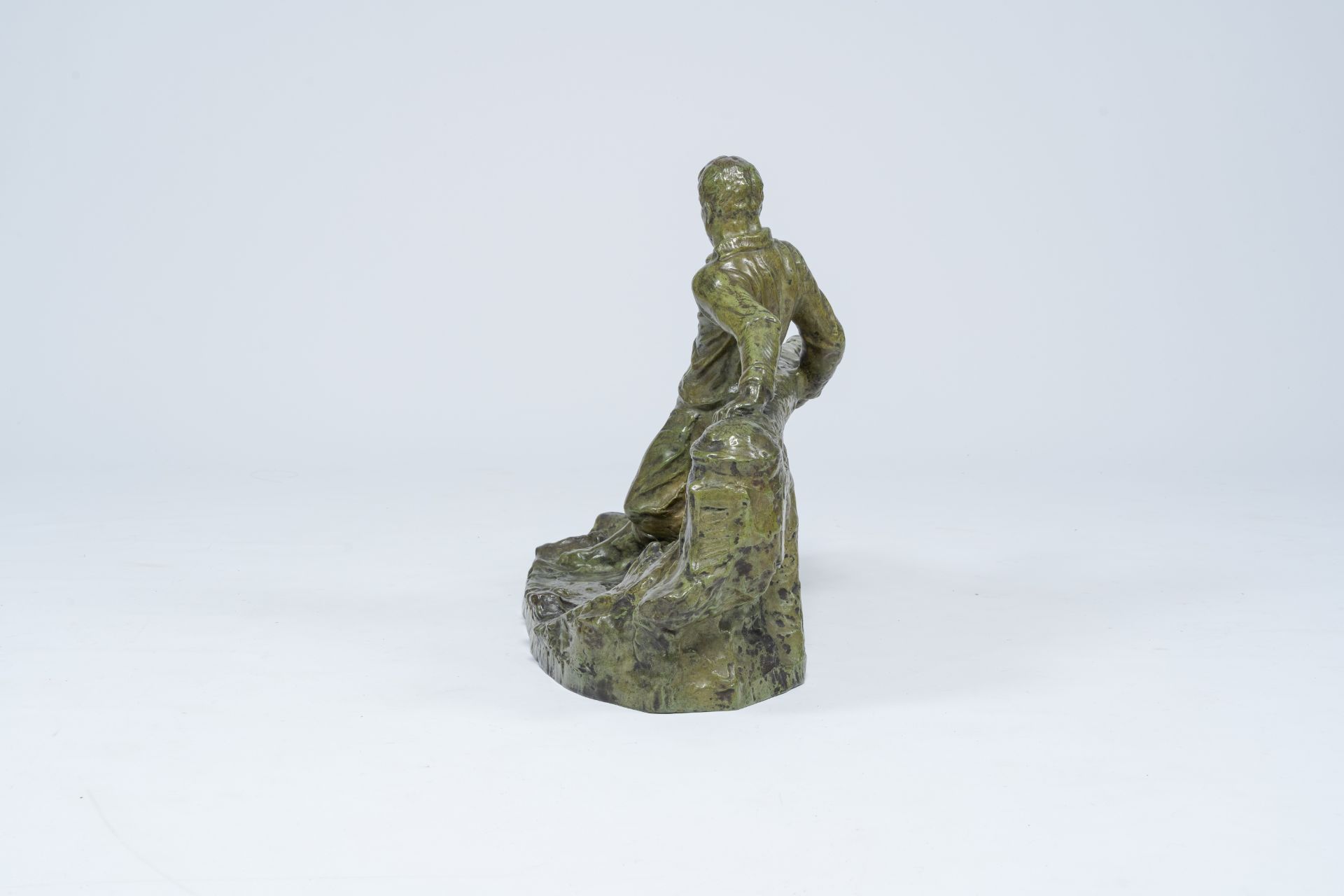 Victor Demanet (1895-1964): Man at the helm on a choppy sea, green patinated bronze - Image 3 of 8