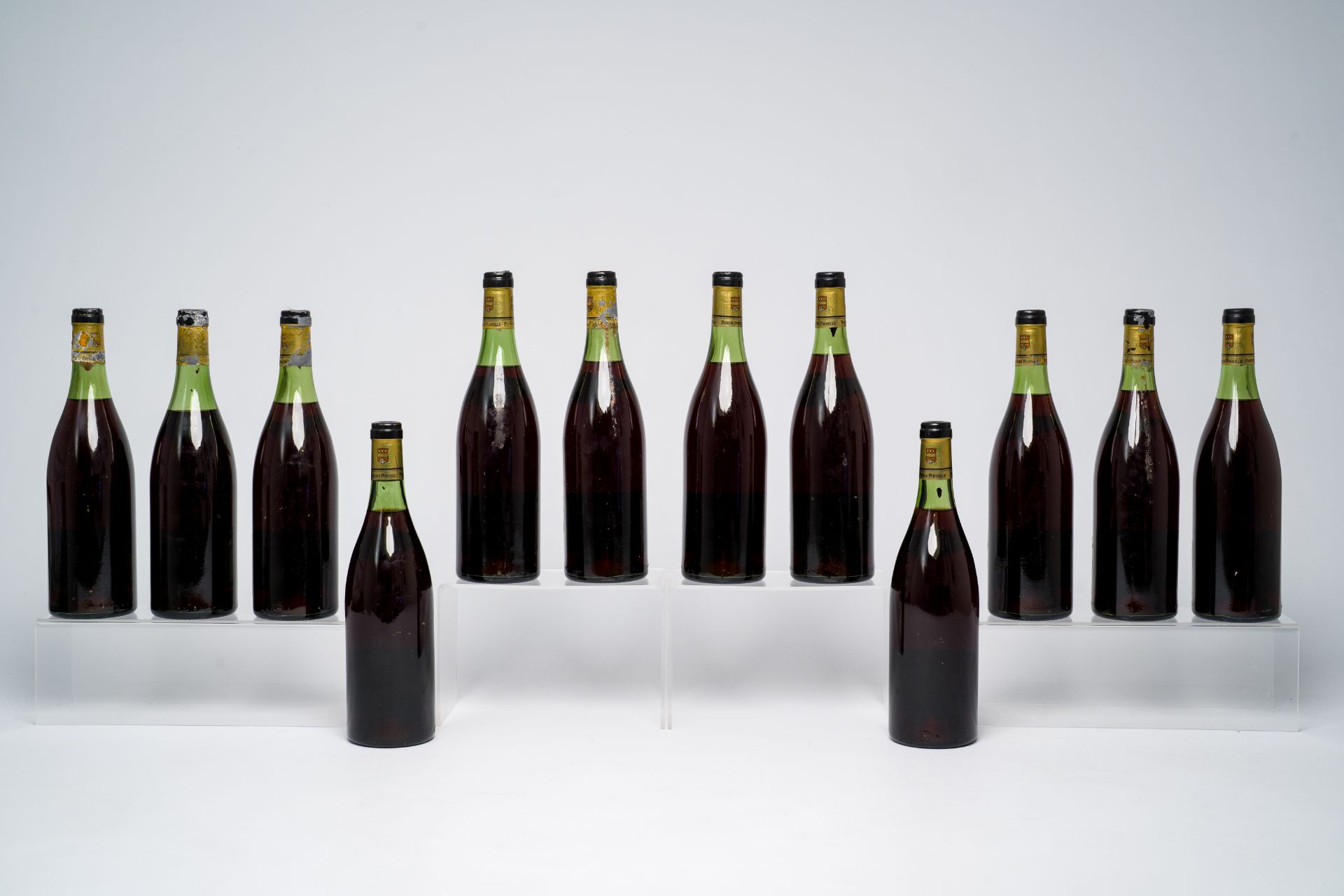 Twelve bottles of Charmes-Chambertin 'Les Mazoyeres' and twelve bottles of Bonnes-Mares, Domaine Pon - Bild 6 aus 7