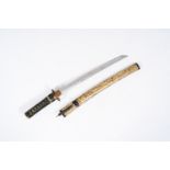 A Japanese wakizashi sword with scabbard, Edo/Meiji, 18th/19th C.