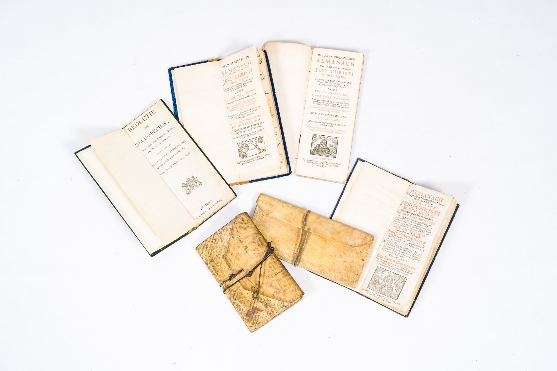Four Ghent almanacs and two 'Reductie der geld-speciÃ«n', 1732-1824