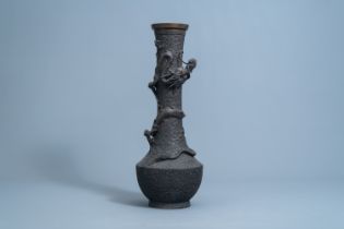 A large Japanese bronze 'dragon' vase, Meiji, 19th C.