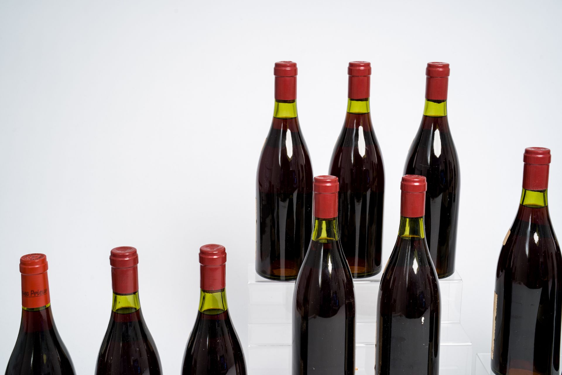 48 bottles of Beaune Clos de la Feguine, Domaine Jacques Prieur, 1973 and 1976 - Bild 7 aus 9
