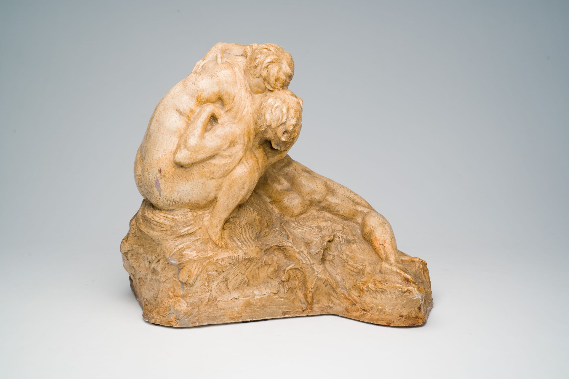 Cesar Schroevens (1884-1972): The embrace, patinated plaster, dated 1943 - Image 4 of 11