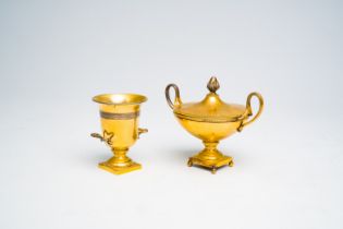 A Belgian gilt silver Medici vase and a bowl and cover on stand, maker's mark N.N. (?), 835/000, 19t