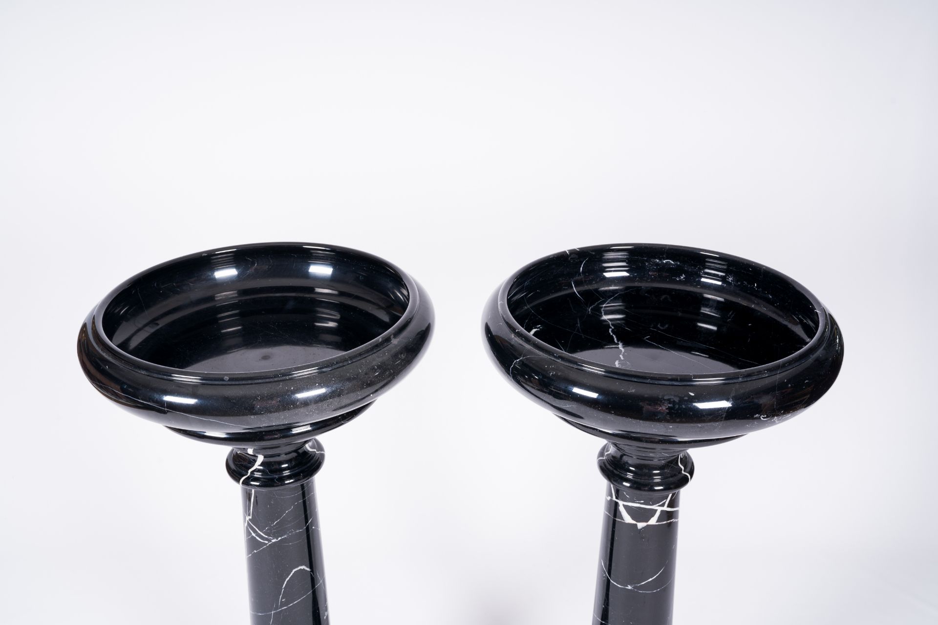 A pair of Italian black-grey marble pedestals crowned with a bowl, 20th C. - Image 6 of 6