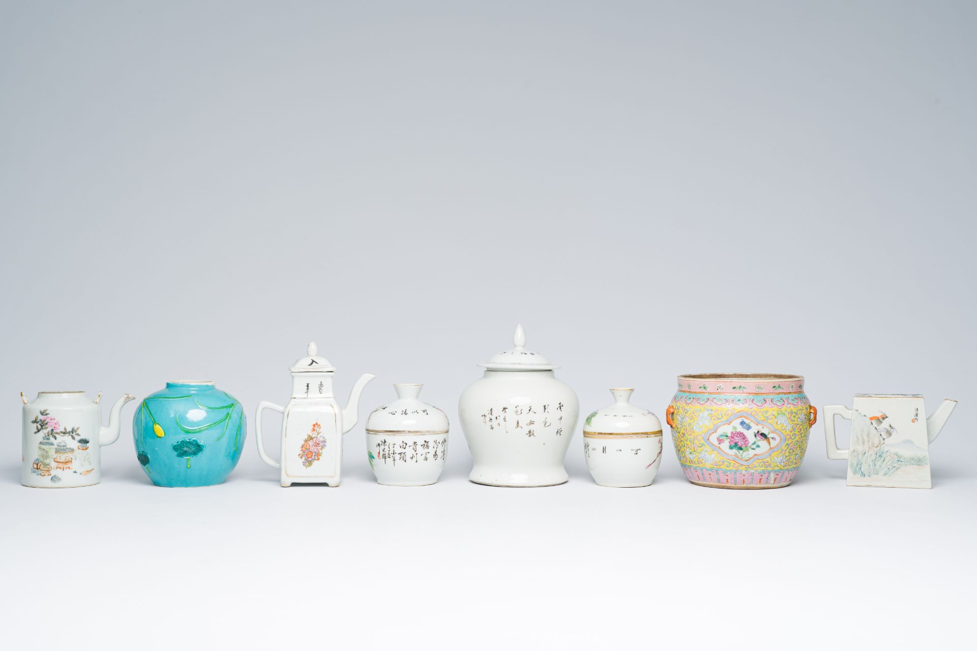 A varied collection of Chinese famille rose, blue, white, qianjiang cai and iron-red porcelain, 19th - Image 3 of 21