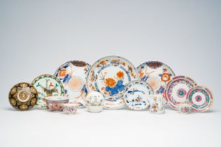 A varied collection of Chinese famille rose, famille verte, qianjiang cai and Imari style porcelain,