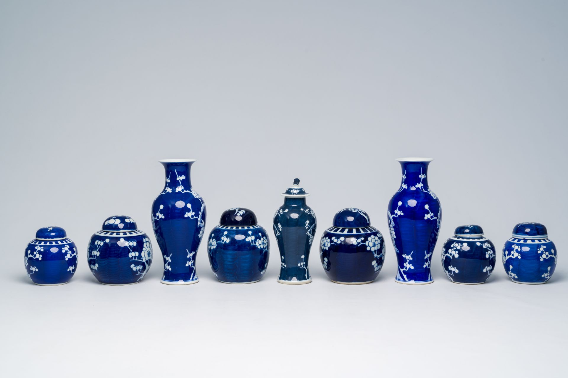 A varied collection of Chinese blue and white prunus on cracked ice ground porcelain, 19th/20th C. - Image 6 of 15