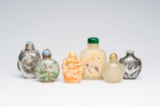 Six Chinese silver, cloisonne and hardstone snuff bottles, 19th/20th C.