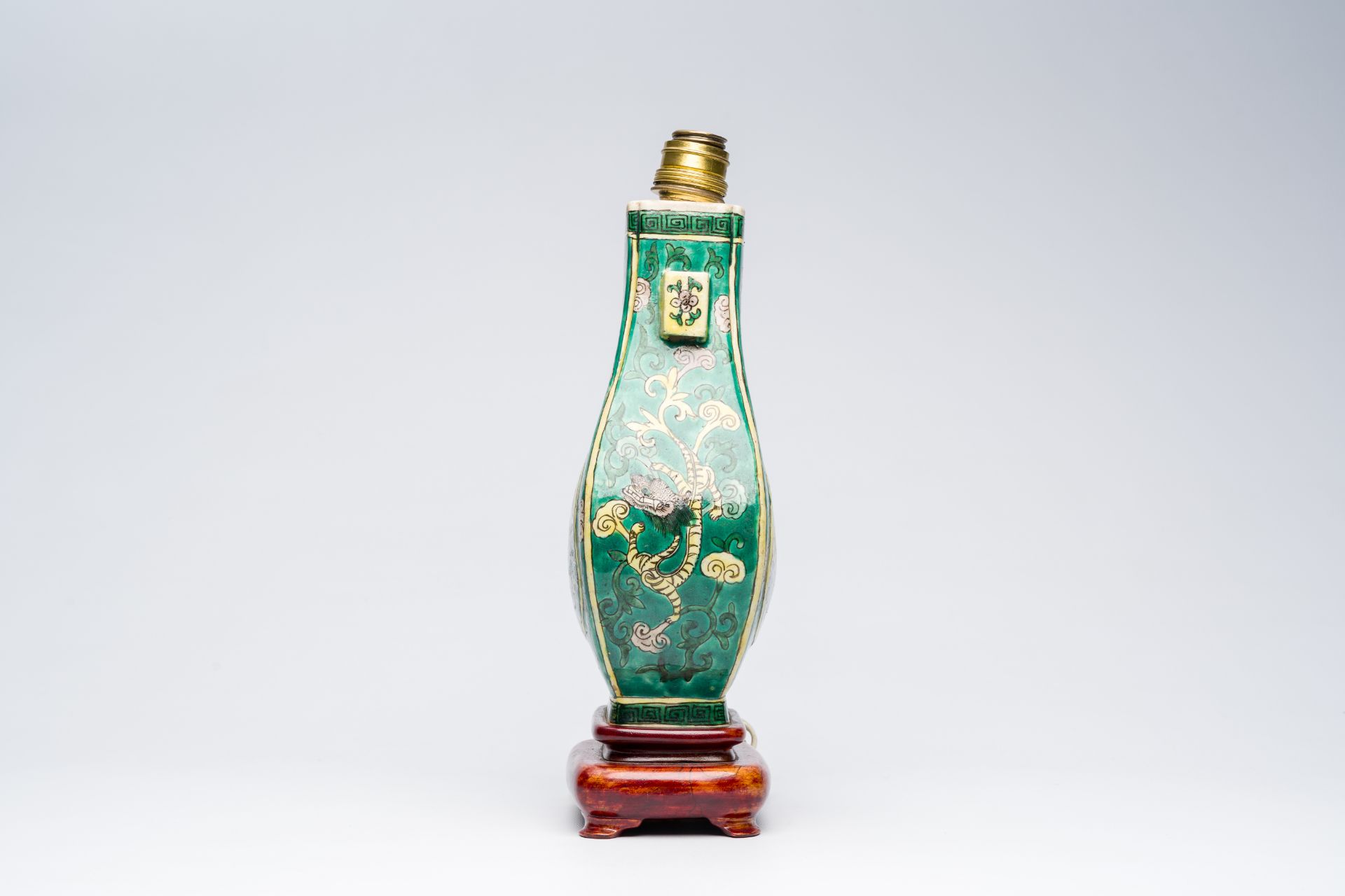 A Chinese verte biscuit 'fanghu' vase with two boys mounted as a lamp, 19th C. - Image 5 of 7