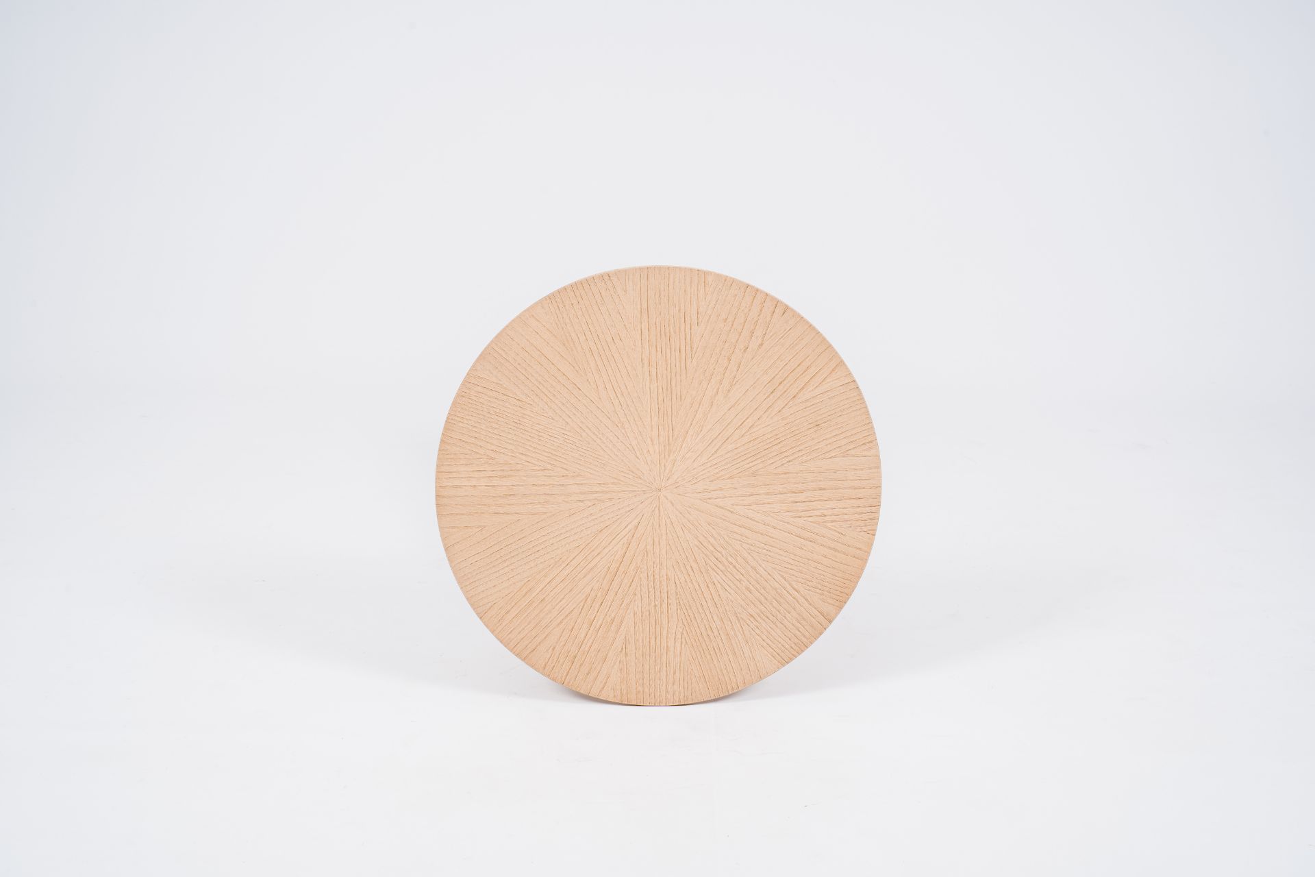 Olivier De Schrijver (1958): A partly gold-coloured solid wood Lily table, ed. 4/60, 21st C. - Image 6 of 9