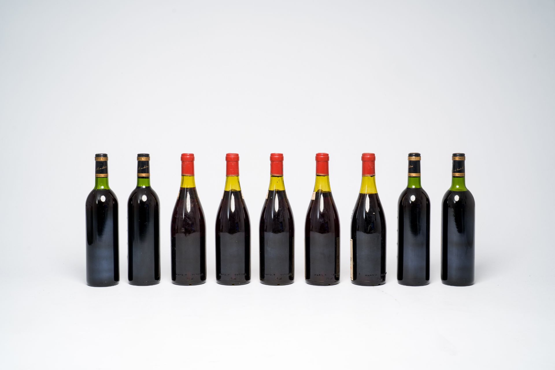 Twelve bottles of Chateau Trotte Vieille Saint-Emilion and twelve bottles of Chateauneuf-du-Pape, Do - Image 7 of 8