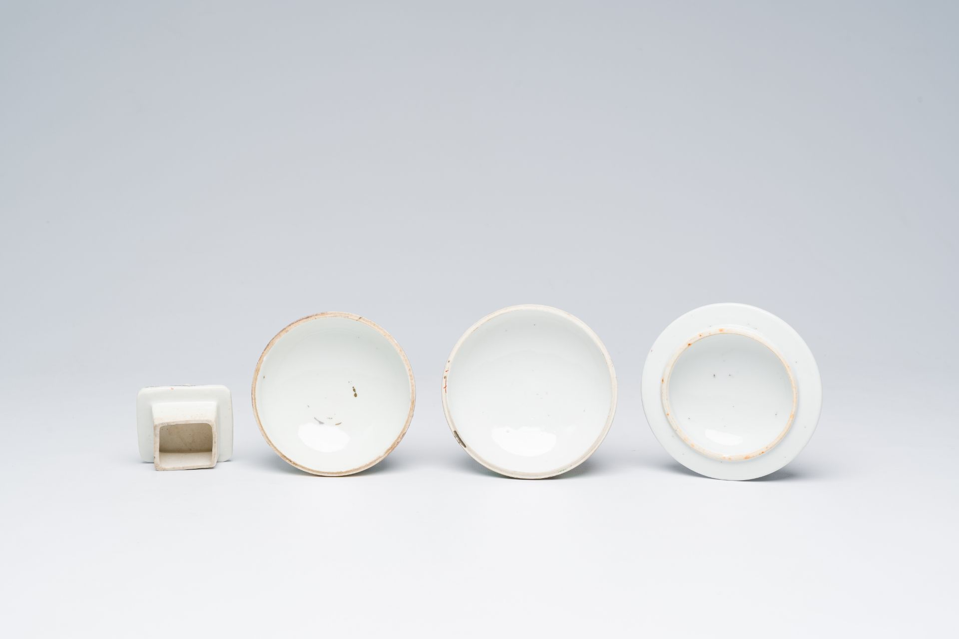 A varied collection of Chinese famille rose, blue, white, qianjiang cai and iron-red porcelain, 19th - Image 9 of 21