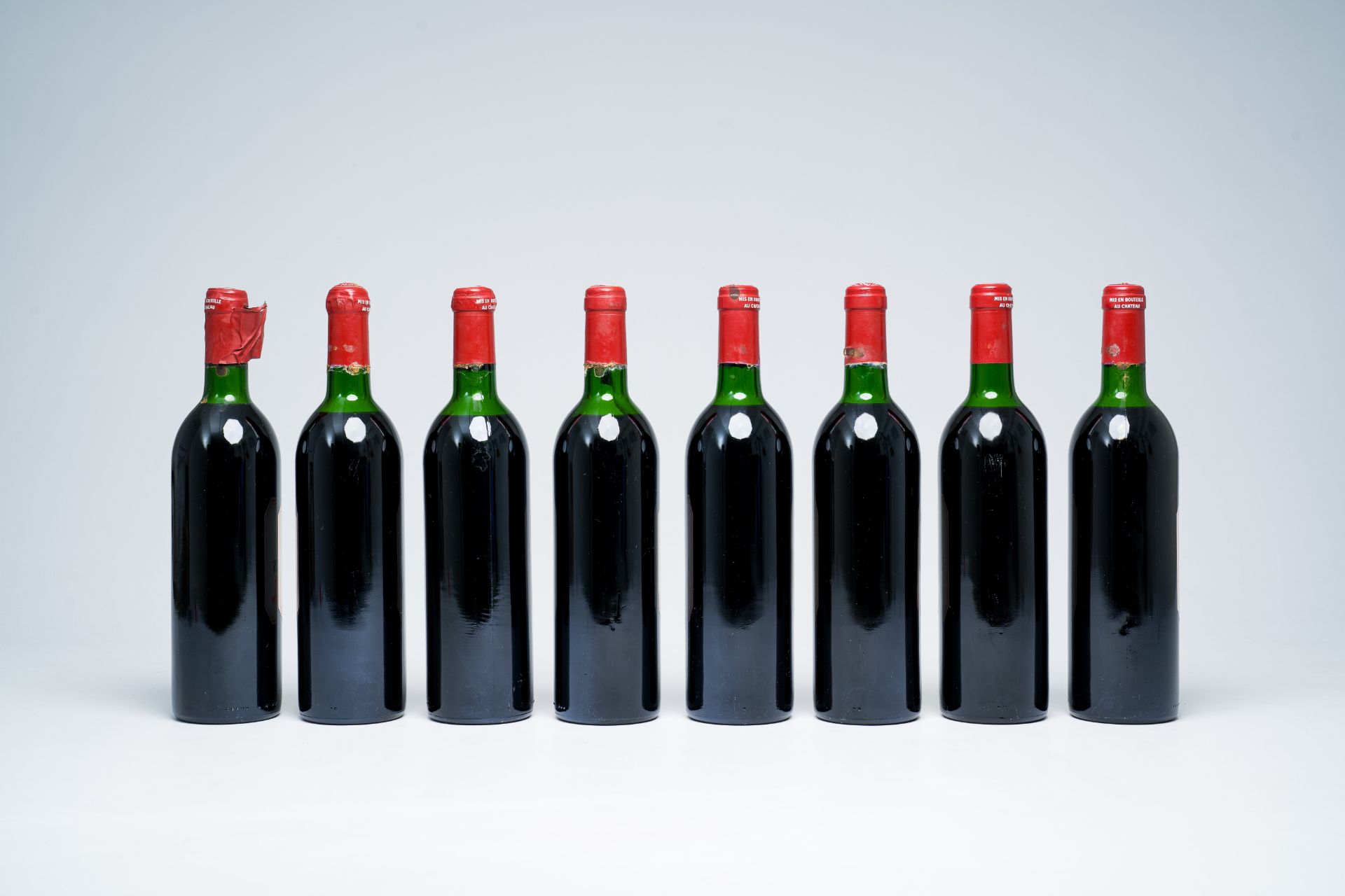 Eight bottles of Chateau Lynch Bages, Pauillac, 1985