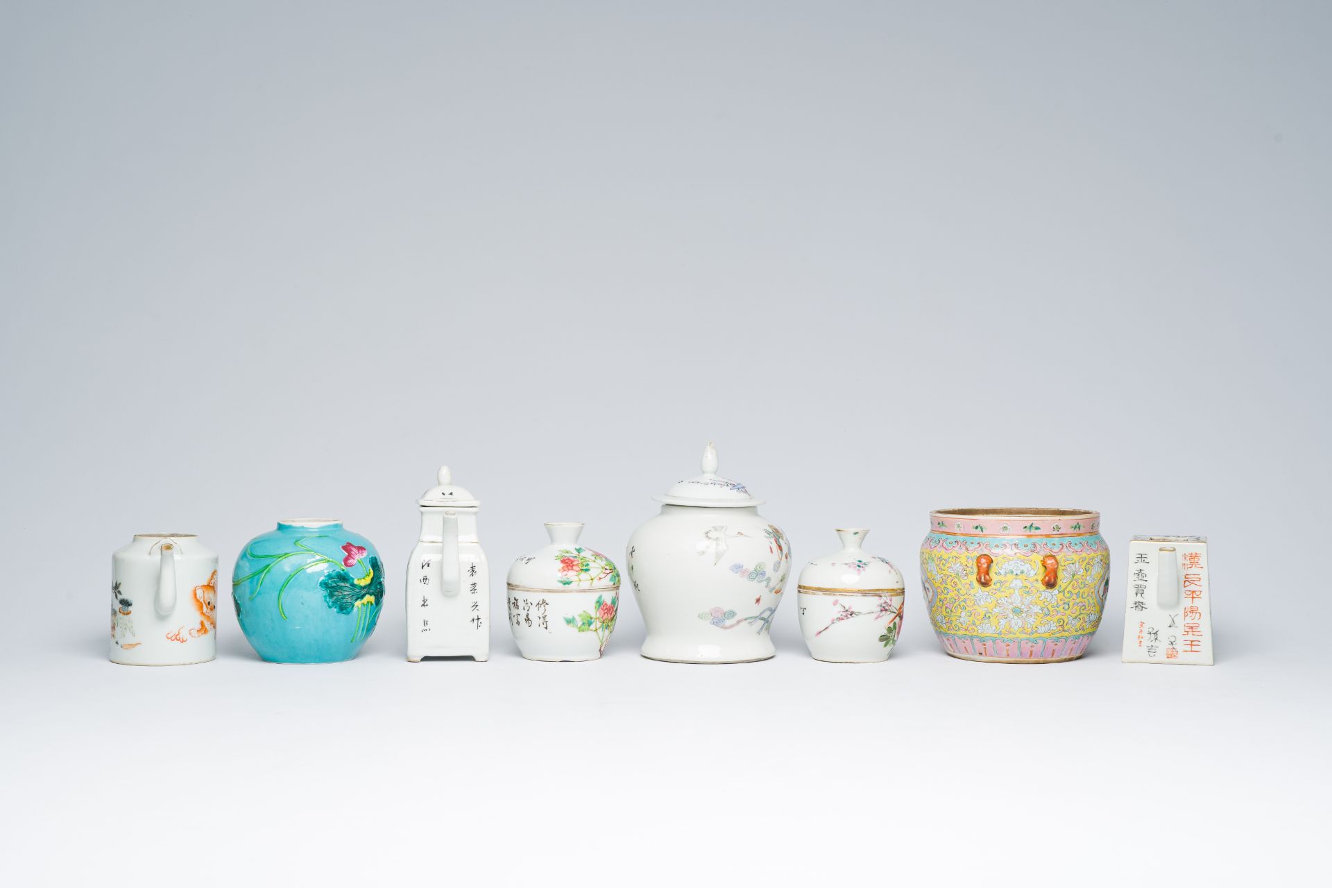 A varied collection of Chinese famille rose, blue, white, qianjiang cai and iron-red porcelain, 19th - Image 4 of 21