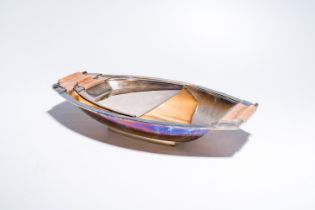 An oval French silver Art Deco bread basket with wood handles and accompanying crumb tray, Saglier F