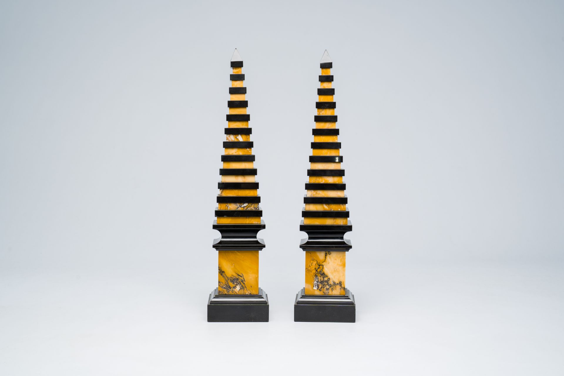 A pair of Italian Neoclassical black and yellow marble obelisks, 20th C. - Image 3 of 7