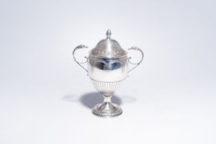 A silver vase and cover with engraved floral design and bird head-shaped handles, 900/000, 19th/20th